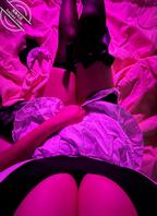 大胸美女自拍图