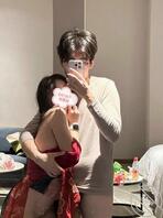 谁懂啊!他边和我做的时候又边给我朋友发视频,谁有这么坑姐的弟的?0