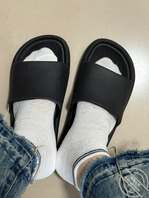 今天穿我的小白袜?0