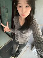 侄女的一线天粉屄