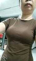 我的熟女妈妈 风韵犹存 大胸翘臀2