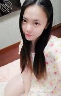 爱露脸自拍的清纯少妇