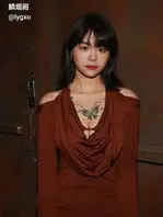 北京学生母狗杜若凝，中国社会科学院研究生，被男友发现在soul上裸聊约炮2