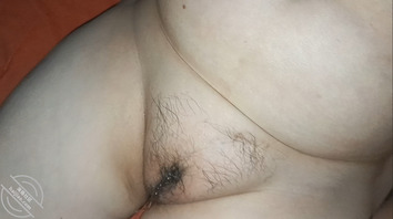 70岁老嫂子更新:终于如愿以偿,为老嫂子解开心结,开始性福生活。1