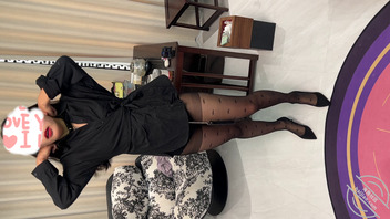 【史诗级调教】给妹妹带上定制项圈做狗 健身两个月给她操瘫了！全程无尿点！0
