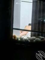 偷拍邻居小骚比2