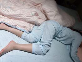 原创30- 女儿穿着睡衣让人浮想联翩0