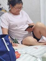 狗骚逼岳母，丈母娘，怎么能操。0