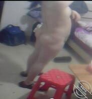 小姨子大家喜欢这种身材吗，奶子不大不小刚刚好，逼毛若隐若现一夜怎么玩2