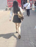 夏天到了，大街上都是美腿2