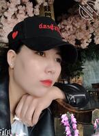 有没有大神帮我妈P个图