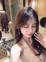 曝光反差母狗，求各位羞辱她，越脏越好，帖主会一一回复的0