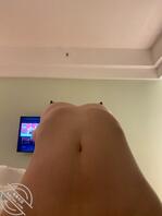 原创分享（8）和五年性爱经历萝莉女儿的日常  故事篇 老婆的照片1