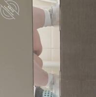 厕拍年轻小姐姐2