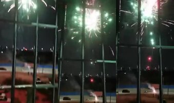 楼上女邻居